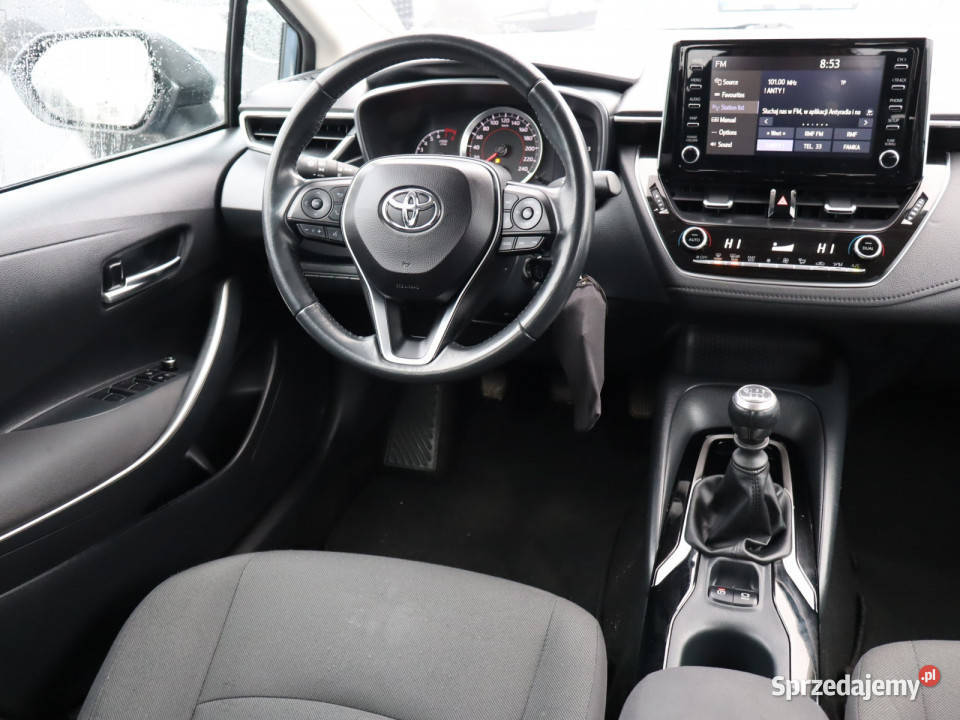 Toyota Corolla 15 VVTi pierwszy właściciel Corolla Samochody osobowe Katowice