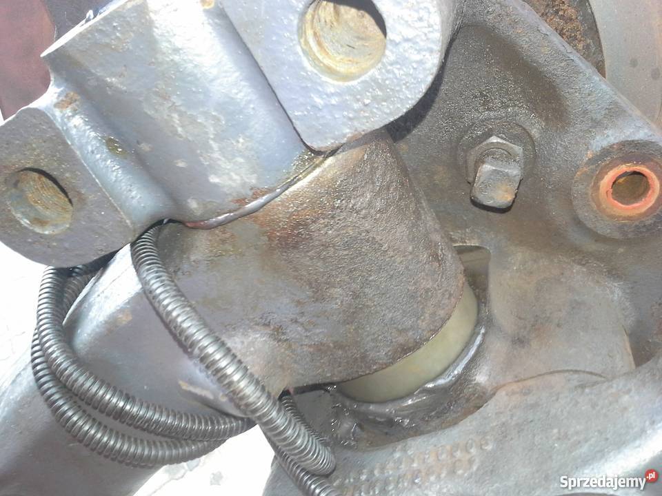 Belka Mercedes Actros OŚ przednia zwrotnic ośka Częstochowa