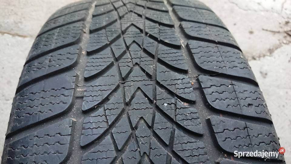 1 opona zimowa 6mm Dunlop 24545R19 Suwałki