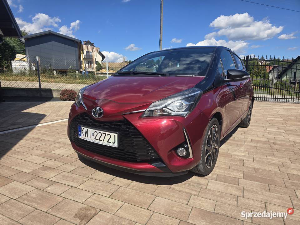 TOYOTA YARIS 15 SELECTION sprzedaje osoba nieuszkodzony Yaris Wieliczka