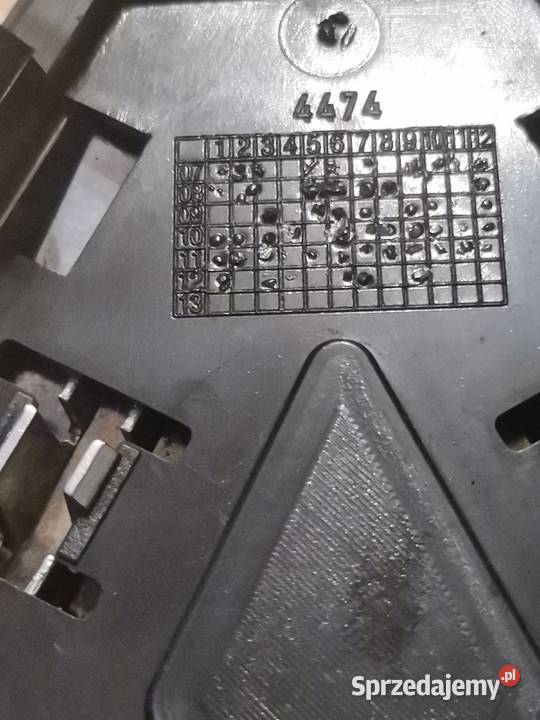 RENAULT LAGUNA SCENIC III ZNACZEK EMBLEMAT PRZÓD Międzychód