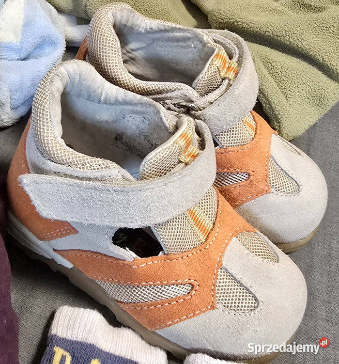 MIX odzieży niemowlaka nowe buciki 21 Poznań