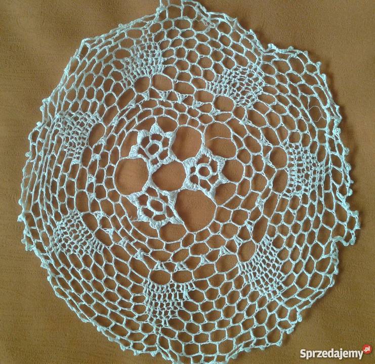 Serwetka szydełkowaserweta RĘKODZIEŁO Łódź