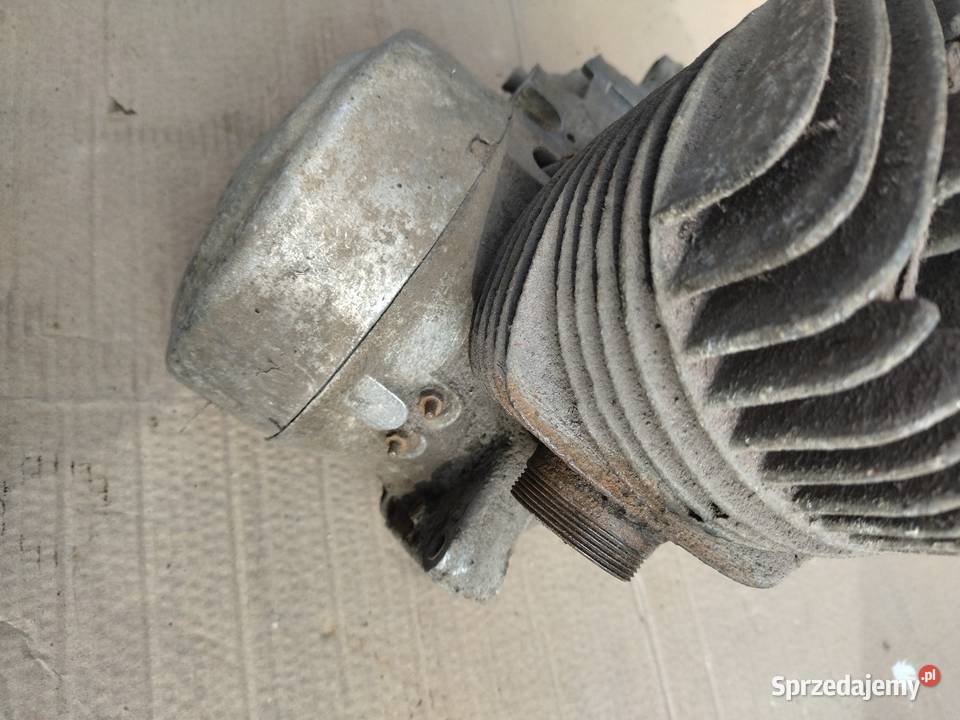 WFM 125 silnik z 1956 roku łódzkie Radomsko