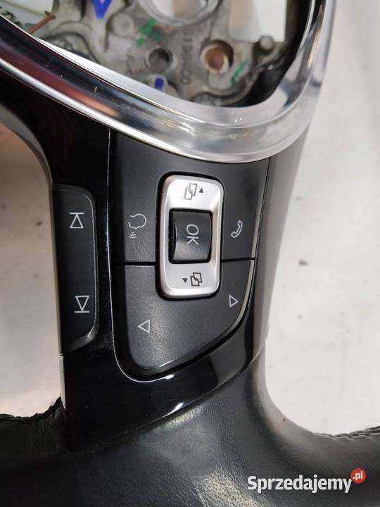 KIEROWNICA MULTIFUNKCJA VW Volkswagen Passat osobowe