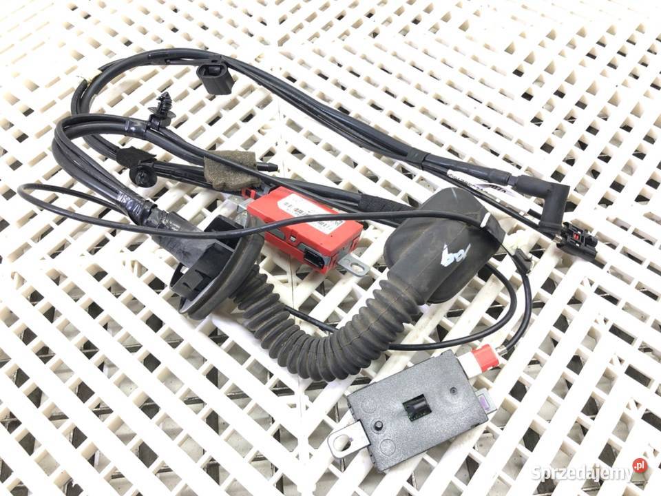 WIĄZKA KLAPY BAGAŻNIKA TYŁ FORD MONDEO MK5