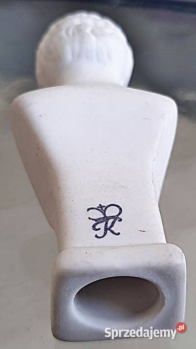 Figurka kompozytora poety porcelana sygnowana R Ostrów Wielkopolski