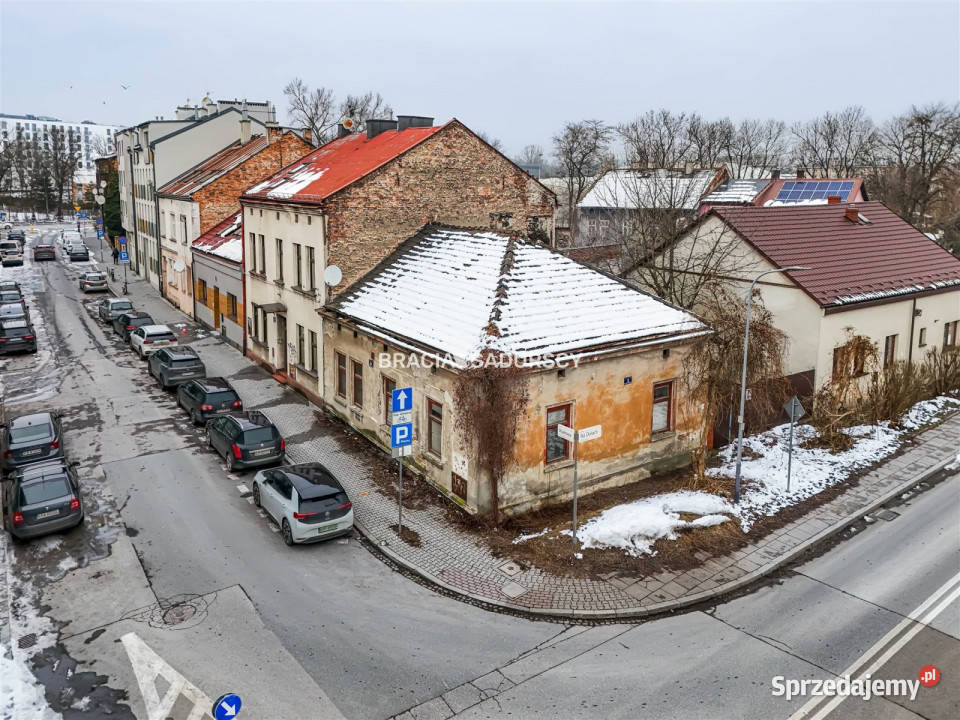sprzedaży kamienicy 120m2 Kraków