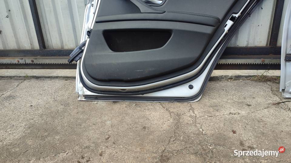 BMW F10 Drzwi prawy przód tył Titansilber