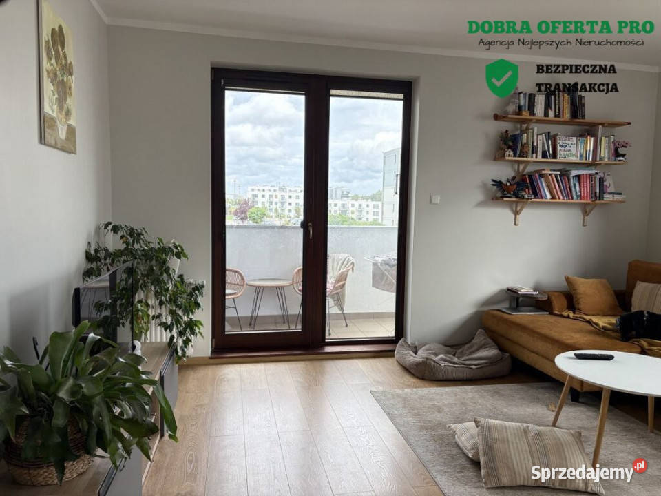 3 pokoje balkon winda miejsce postojowe Gdańsk