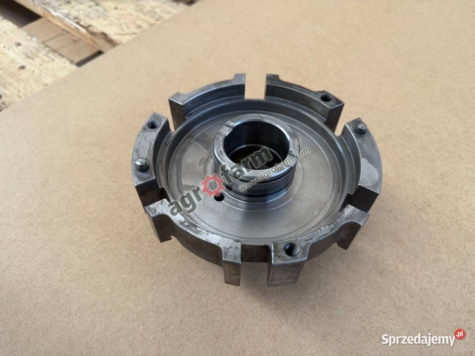 Obudowa kosza John Deere 3155 3650 3640 Byków