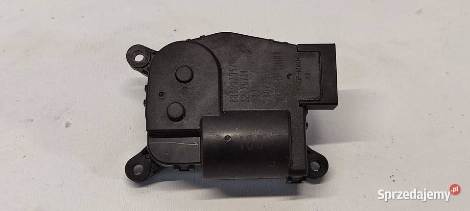 VOLVO XC40 SILNICZEK NAGRZEWNICY 32226714 osobowe