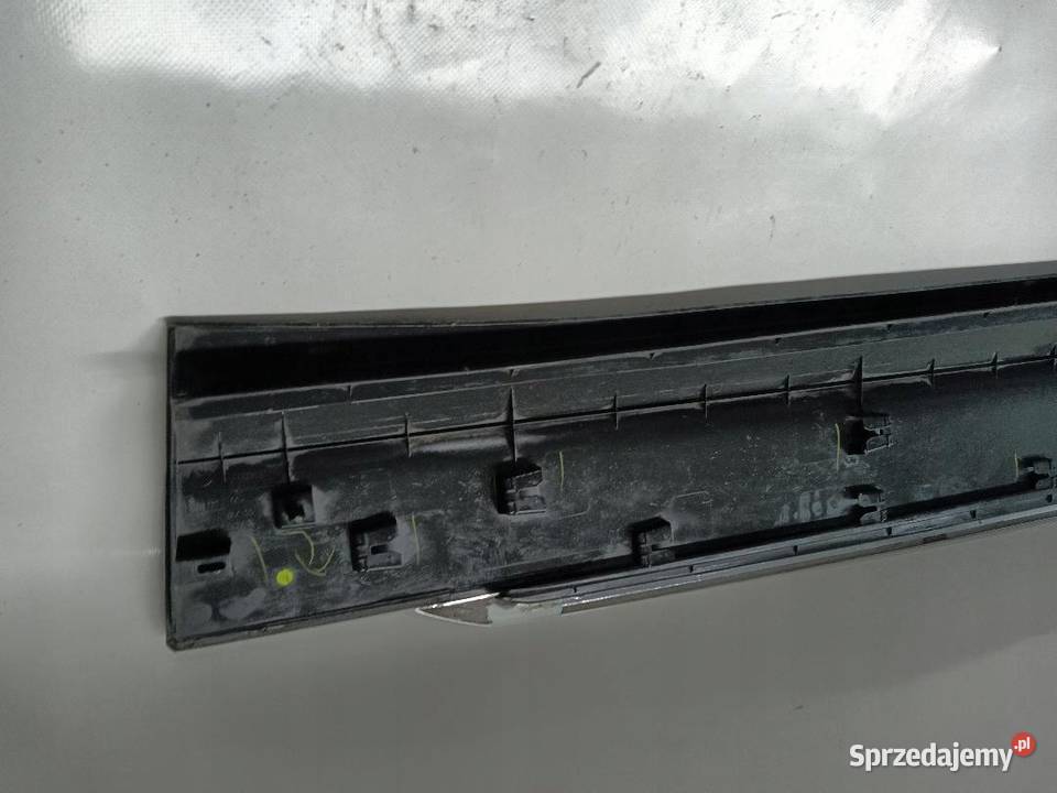 LISTWA DRZWI LEWY PRZÓD VW TIGUAN II 5NA854939 osobowe