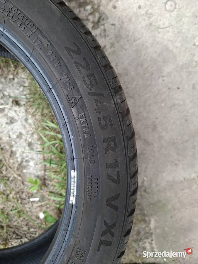 Opony continental 22545 r17 wielosezonowe 225