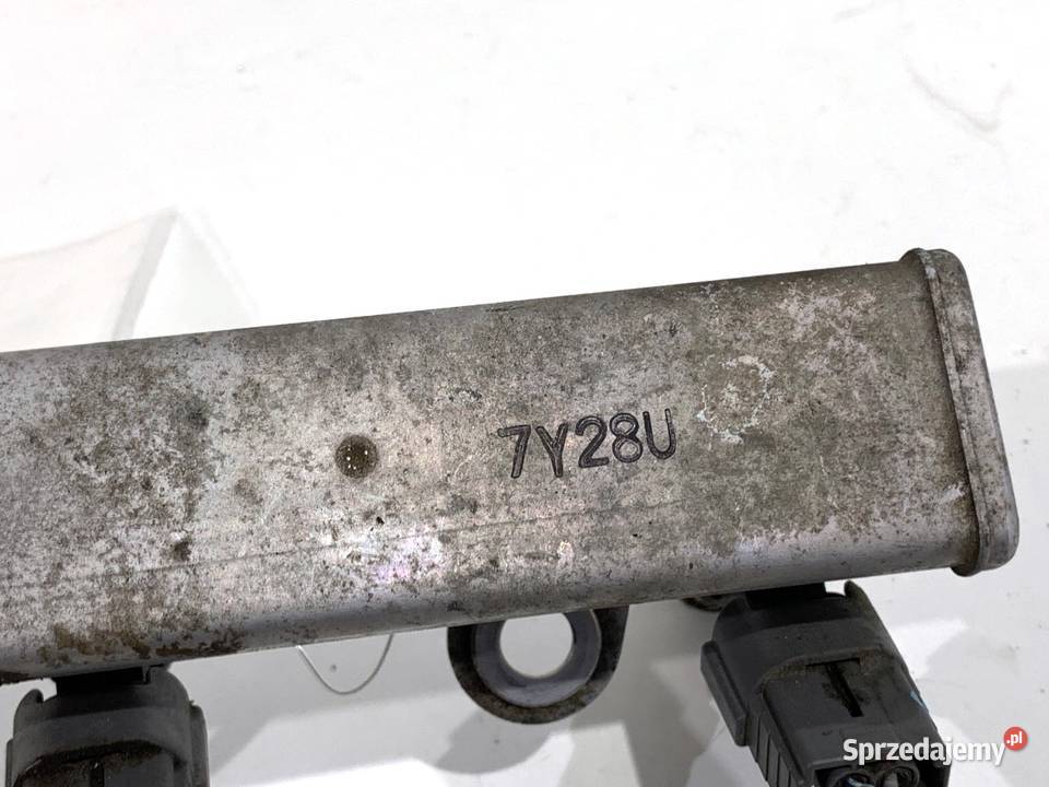 LISTWA WTRYSKOWA MITSUBISHI MIRAGE SPACE STAR 10 osobowe