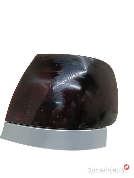 Lampy a4 B5 ciemne Black Rok produkcji 1994 sprzedam