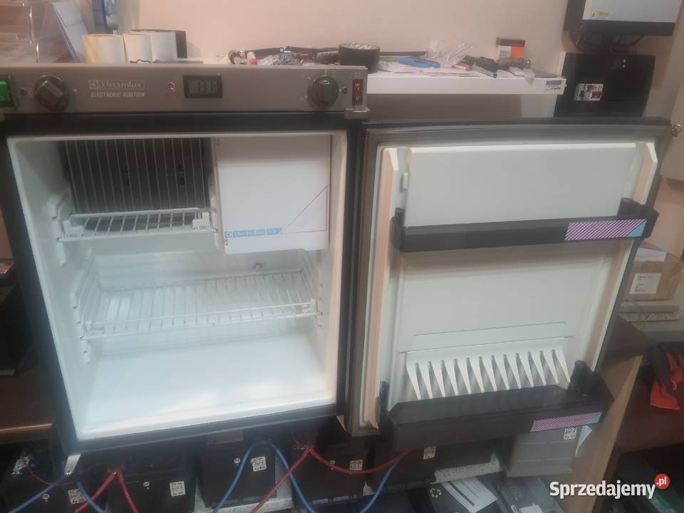 Lodówka turystyczna na 230V 12V GAZ Wałbrzych