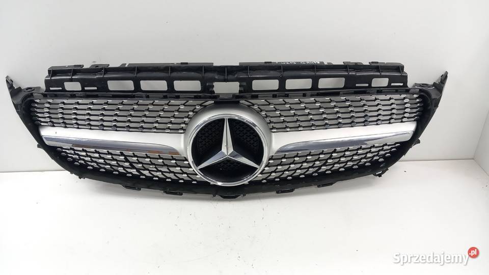 MERCEDES E KLASA W213 ATRAPA GRILL DIAMENT Zbierkowo