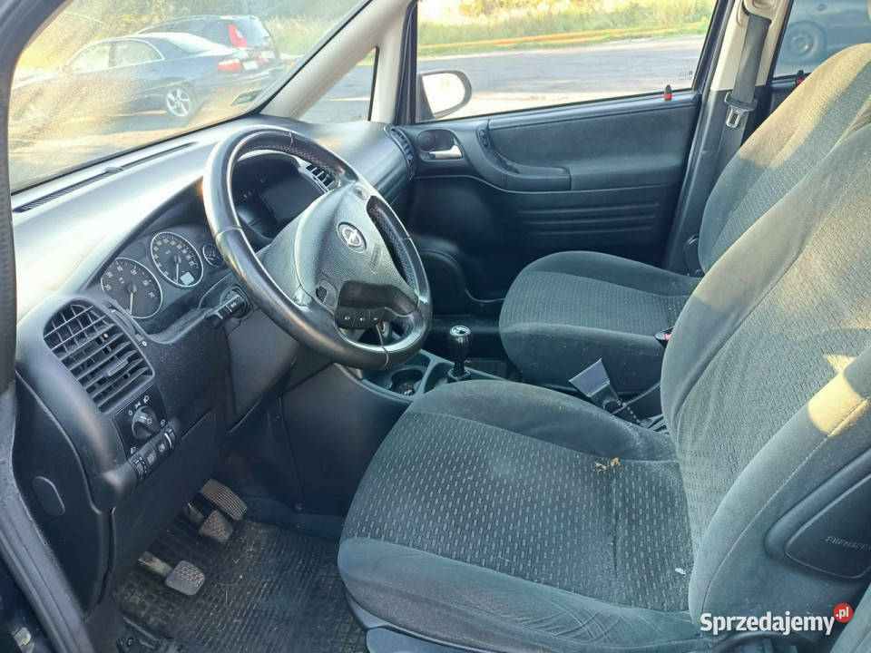 Opel Zafira Opel Zafira 18LPG 03r 7os A 19992005 Tarnów sprzedam
