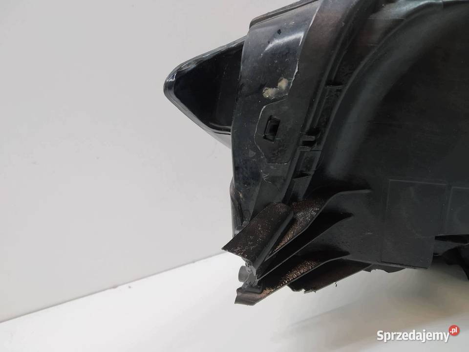 LAMPA PRZÓD PRAWA EU USZKODZONA 9829465380 Opel