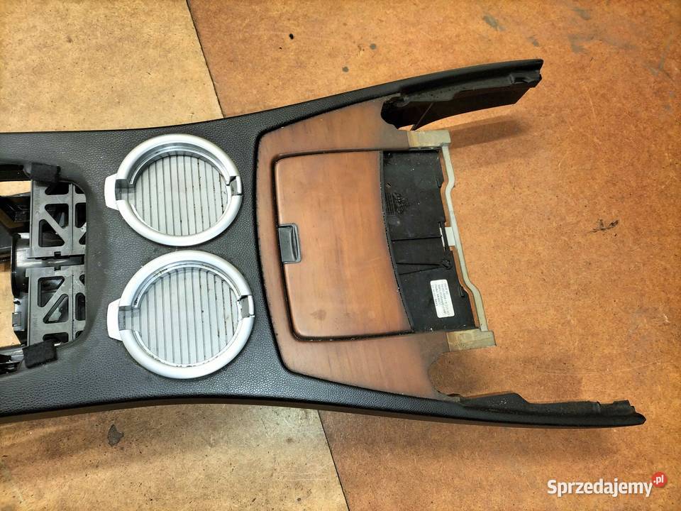 Popielniczka z uchwytami na kubki BMW E65 E66 Poręba