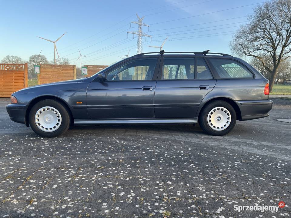 BMW E39 520i Business banzyna gaz Zarejestrowany w Polsce Łęki Strzyżowskie