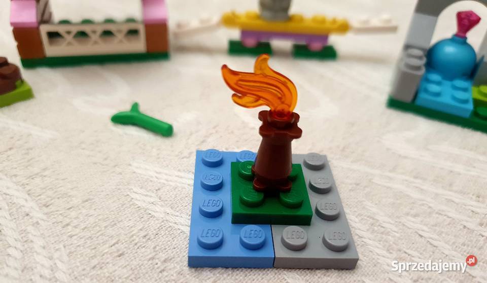 2 x Zestaw Lego Friends Klatka Królika 41022 i Klocki Warszawa
