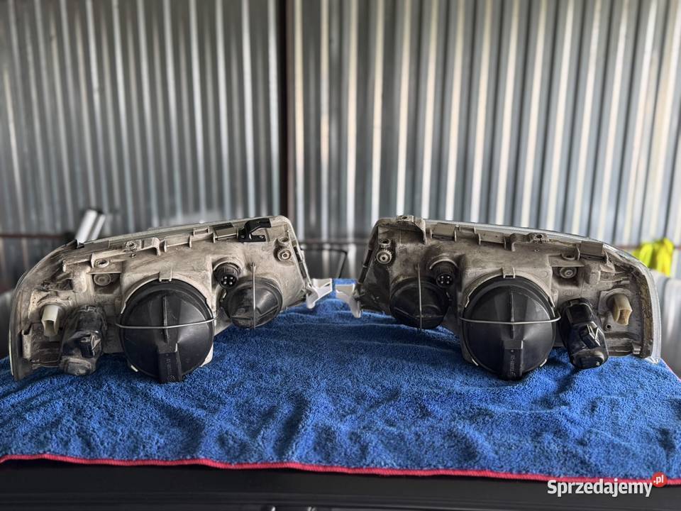 Lampy Soczewkowe Audi 80 B4 S2 RS2 BiLed Rok produkcji 1994 Grodzisk Mazowiecki