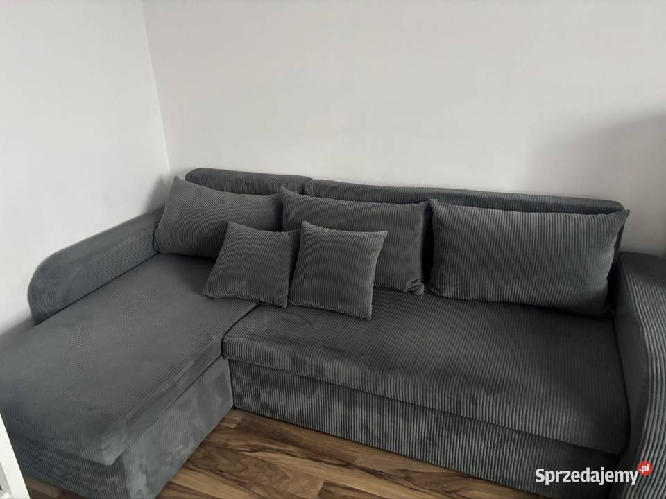 Sprzedam narożnik z funkcją spania Ostrówiec