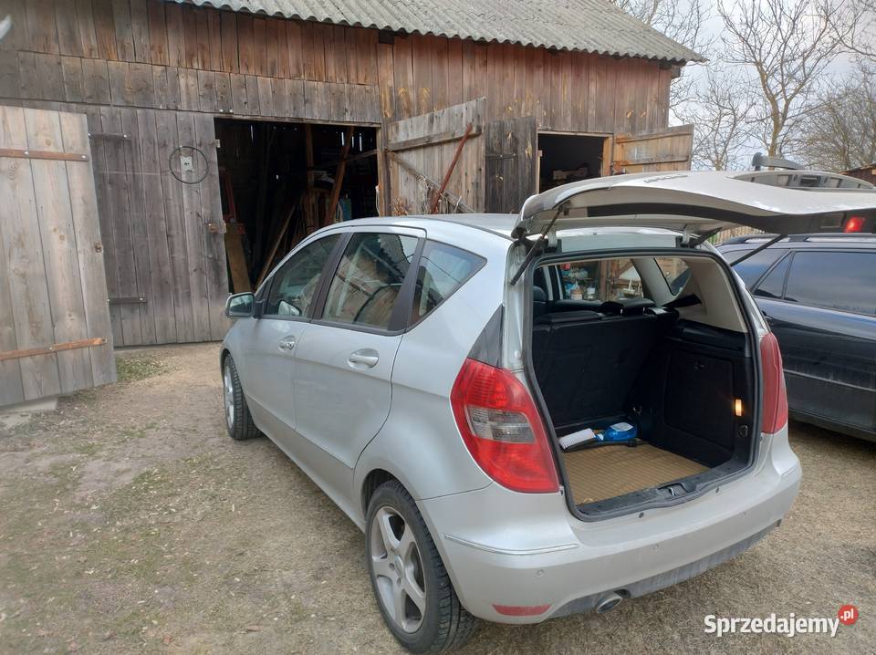 Mercedes A 180 20 d przebieg 130 Michalów