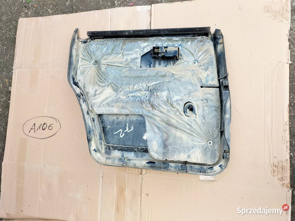 AUDI 80B3 80B4 80 B4 8A0867306A BOCZEK DRZWI osobowe