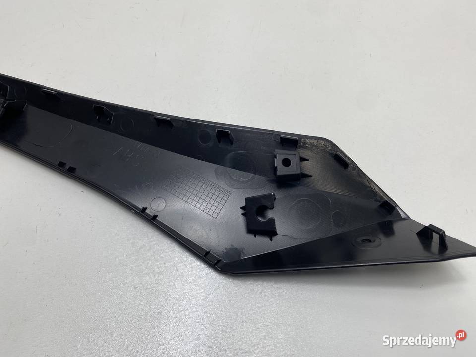 YAMAHA X XMAX 1823 PŁUG LISTWA PRAWA B74F171M00 Siedlce