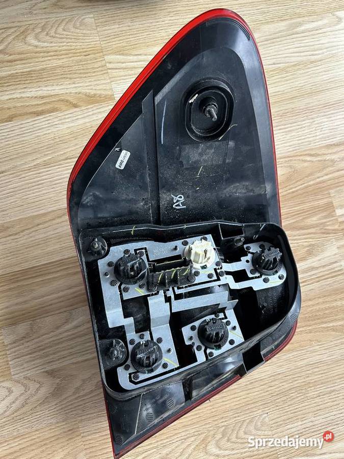 Sprzedam oryginalną lampę do Ml 350 CDTI Biłgoraj