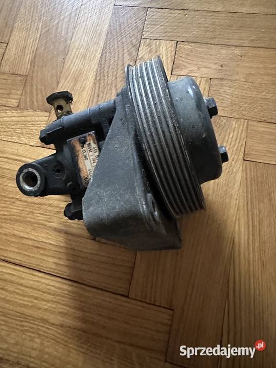Pompa wspomagania BMW e36 M52 mazowieckie Ożarów Mazowiecki