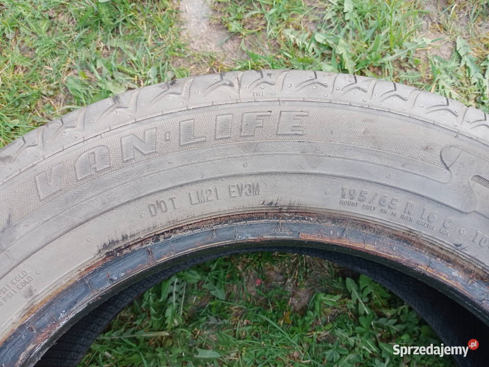 SEMPERIT 19565R16C 65 sprzedam