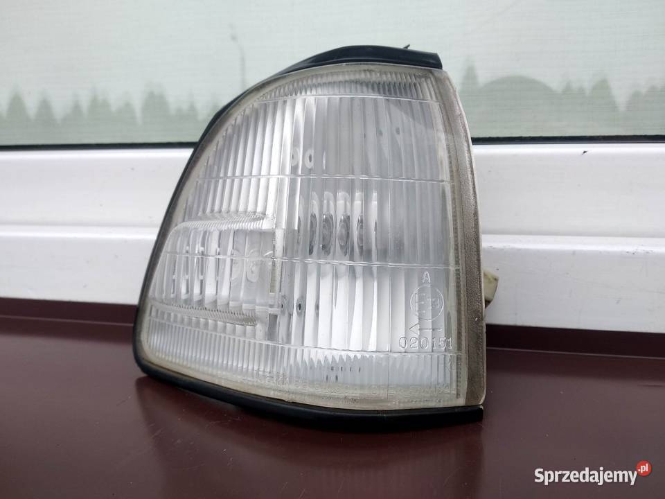 Kia Pride 19872000 lampa pozycyjna prawa Sieradz