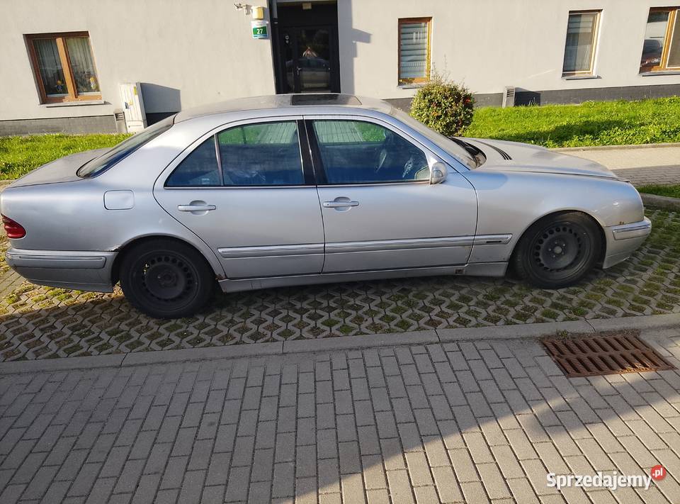 Sprzedam e klasa 2001 Klasa E zachodniopomorskie Szczecin