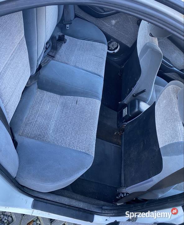 Toyota Carina 16 Rok produkcji 1993 Tanowo