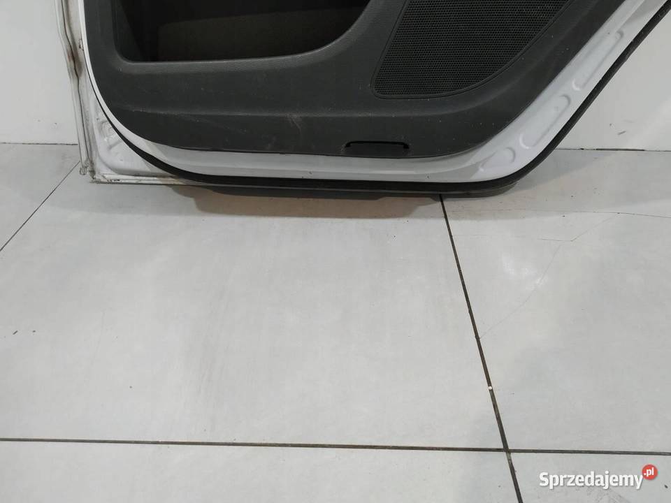 DRZWI PRAWE TYŁ KOMBI LS9R Skoda Superb II
