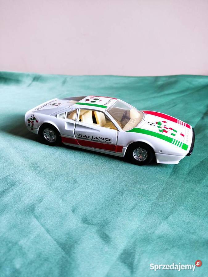 Model samochodu 124 Ferrari 308 GTB Italia 1990 Głuchołazy