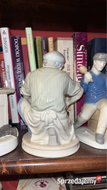 Figurka kowala Porcelana Bez sygnatury Gdańsk