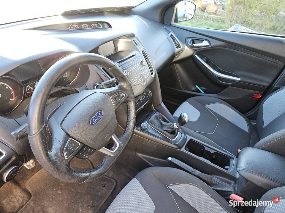 Ford Fokus ST Niski orginalny przebieg 1995cm3 Samochody osobowe Police