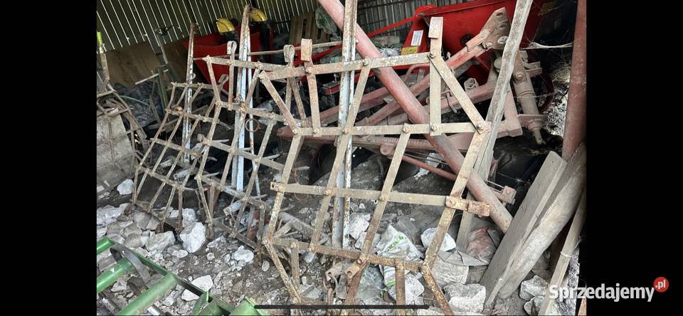 Brony ciężkie trójki nieuszkodzony