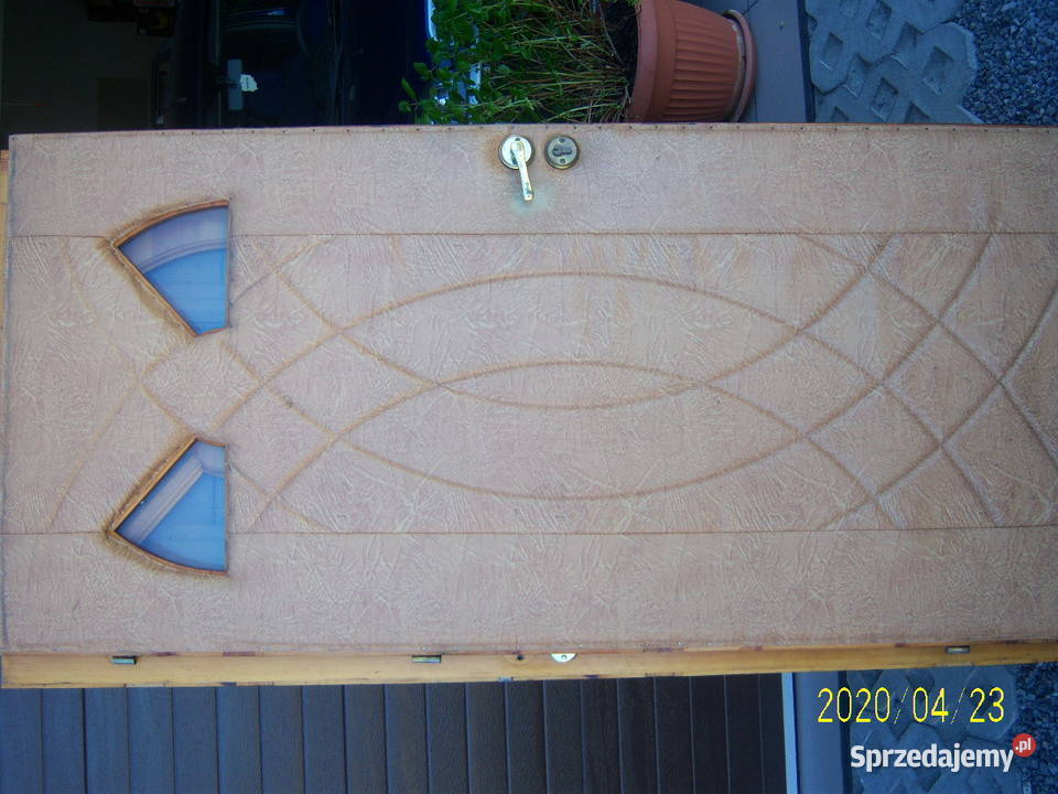 Drzwi zewnętrzne sosna prawe 90 Kielce sprzedam