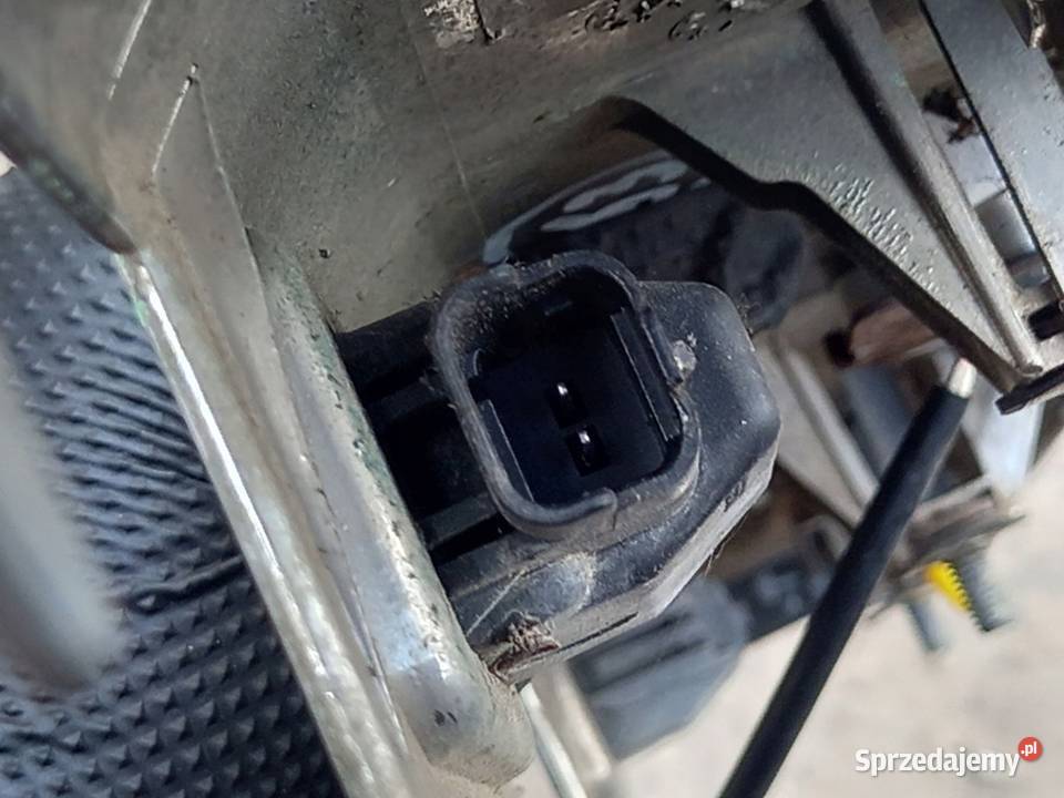 NISSAN PATHFINDER III R51 10r blenda klapy tył osobowe świętokrzyskie Kielce sprzedam