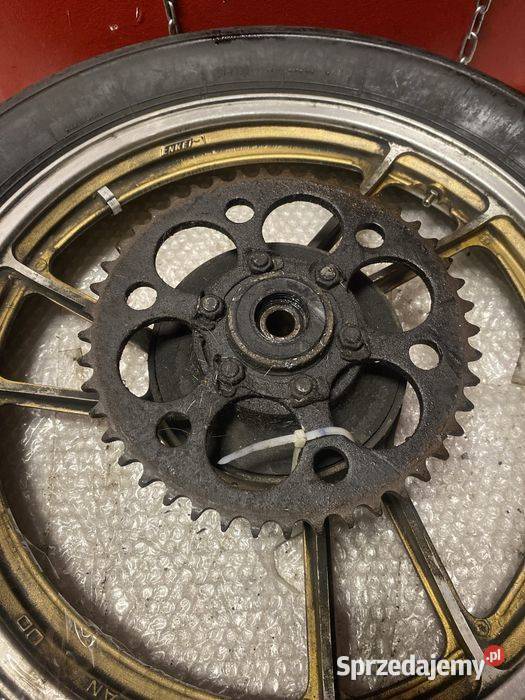 Suzuki GSX 400 tylne koło felga opona ośka C378