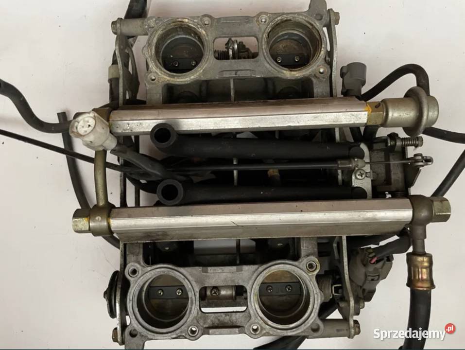 Przepustnice Honda VFR 800 rc46 Ostrów Wielkopolski sprzedam