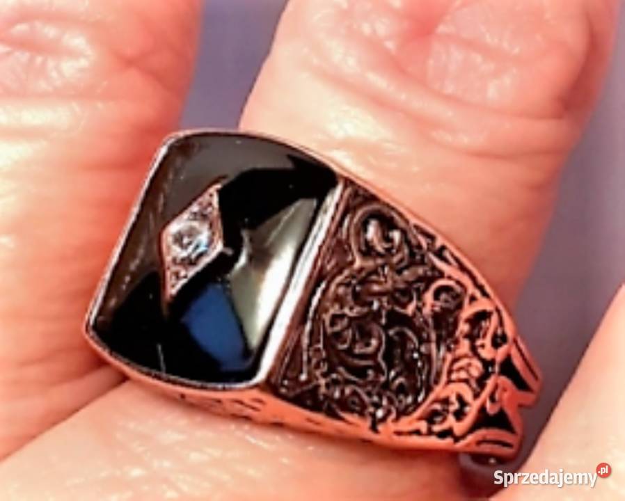 Onyks z Cyrkonem Antyczny SygnetPierścień Złoto sprzedam