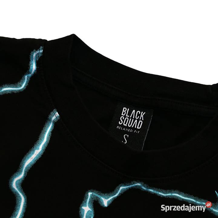 BLACK SQUAD Tshirt BERSHKA Koszulka z Krótkim Kiekrz
