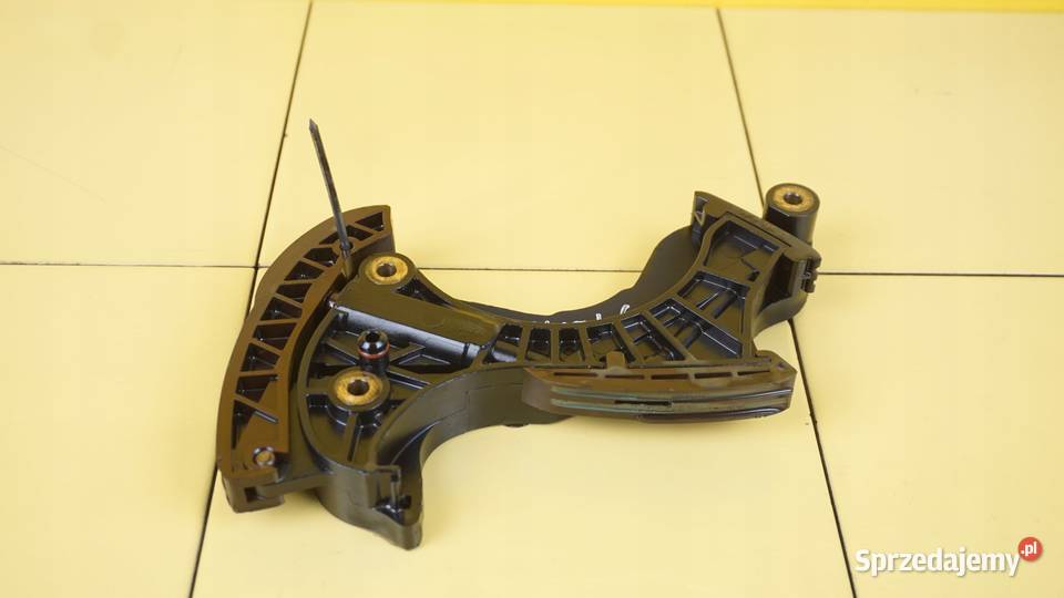 MERCEDES W204 18 CGI 11r 271820 slizg napinacz